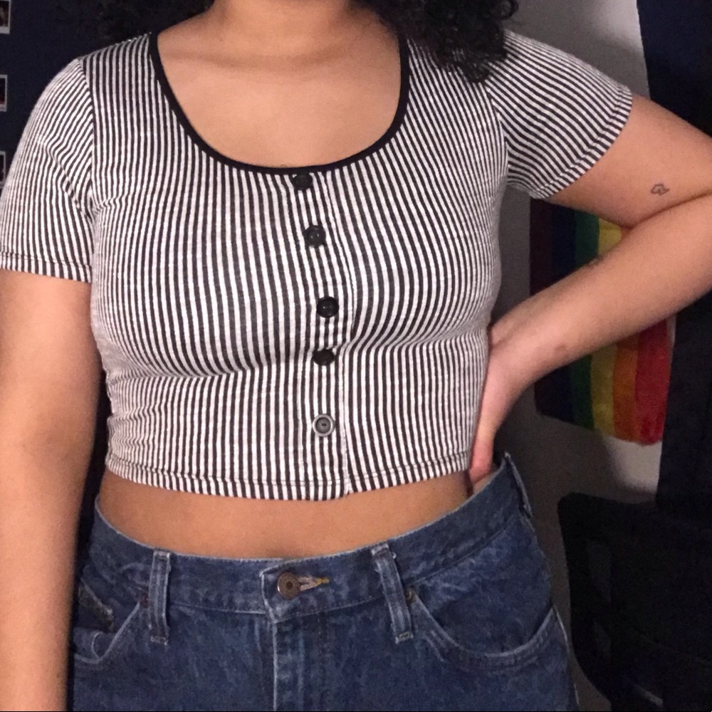 Black and white stripped top